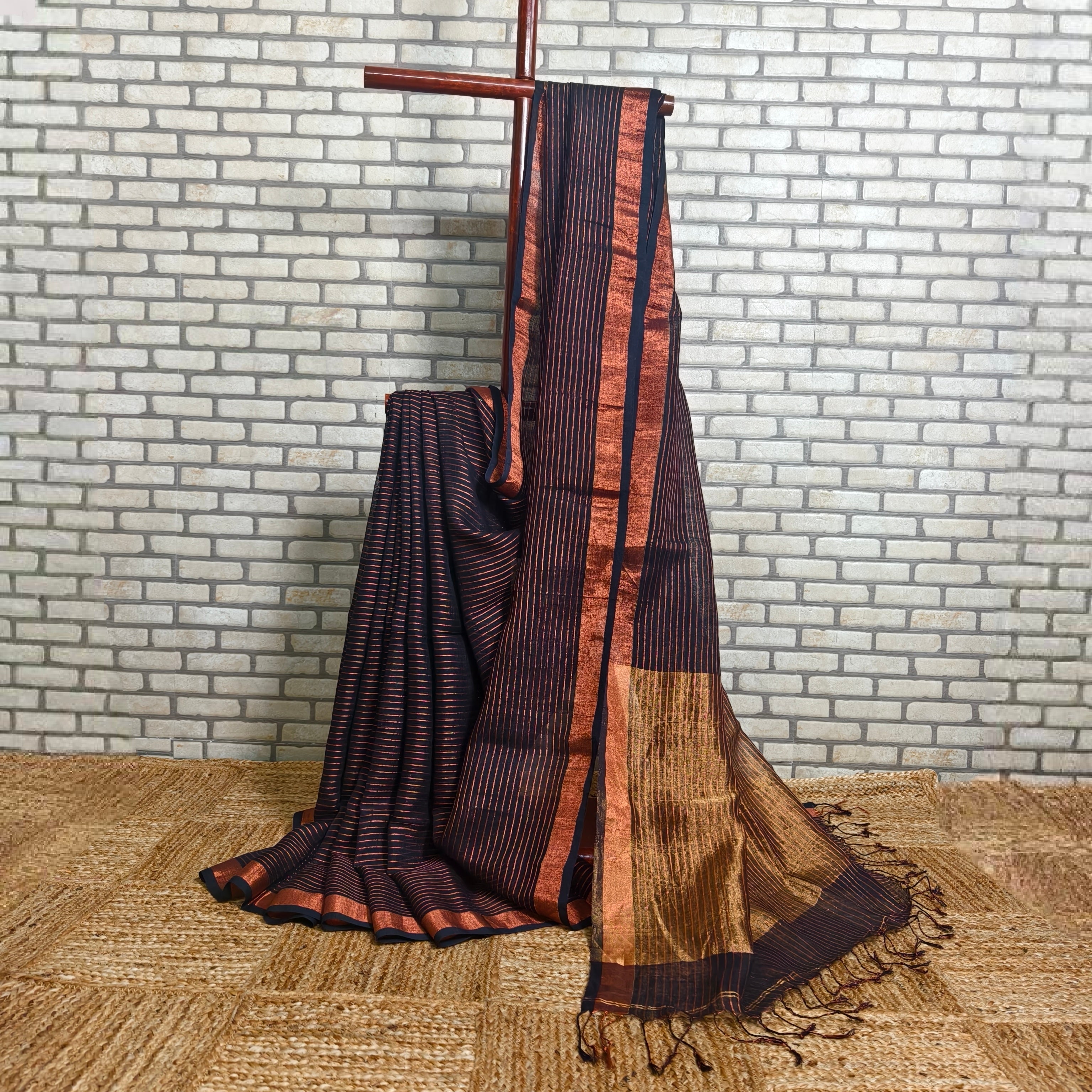 Brown Rust Stripes Linen Saree