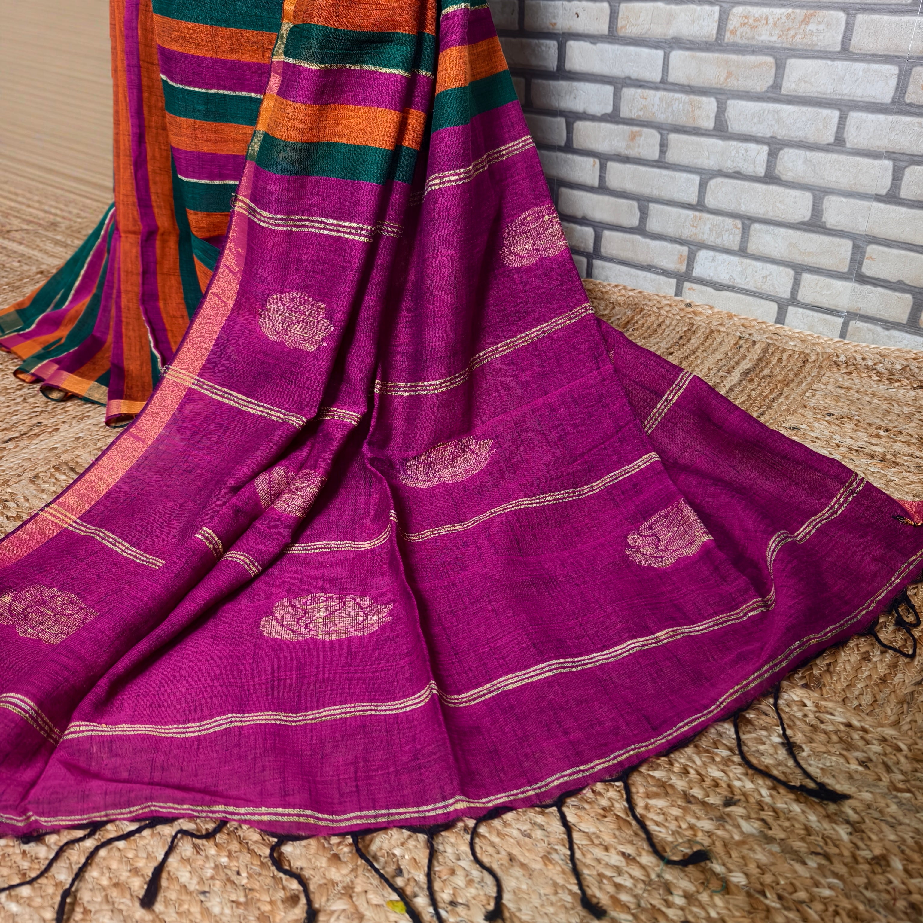 Bold Tricolour striped linen saree  (Green, Pink and Orange)