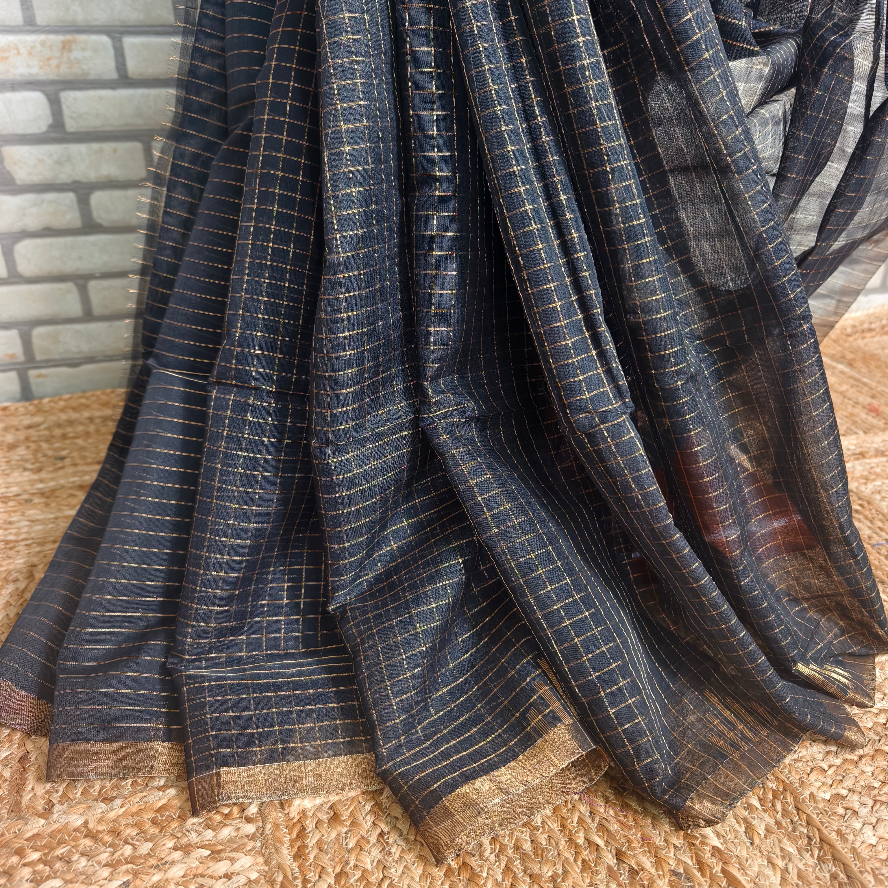 Khadi Checked Golden Border Linen Saree