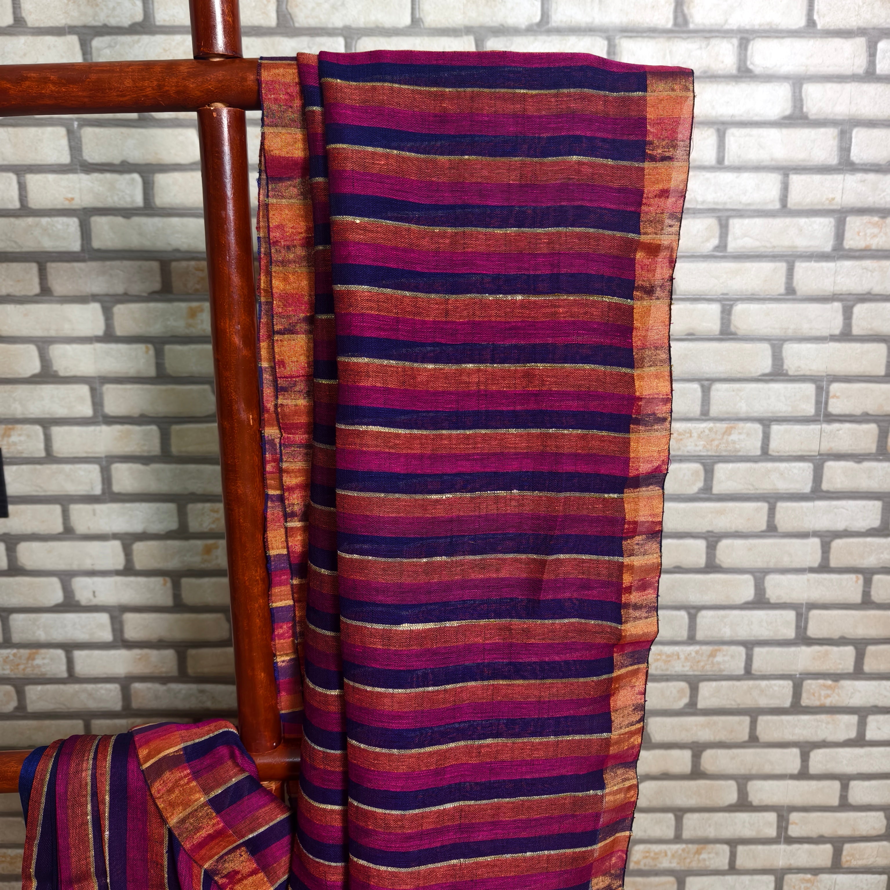 Bold Tricolor Stripes Linen Saree