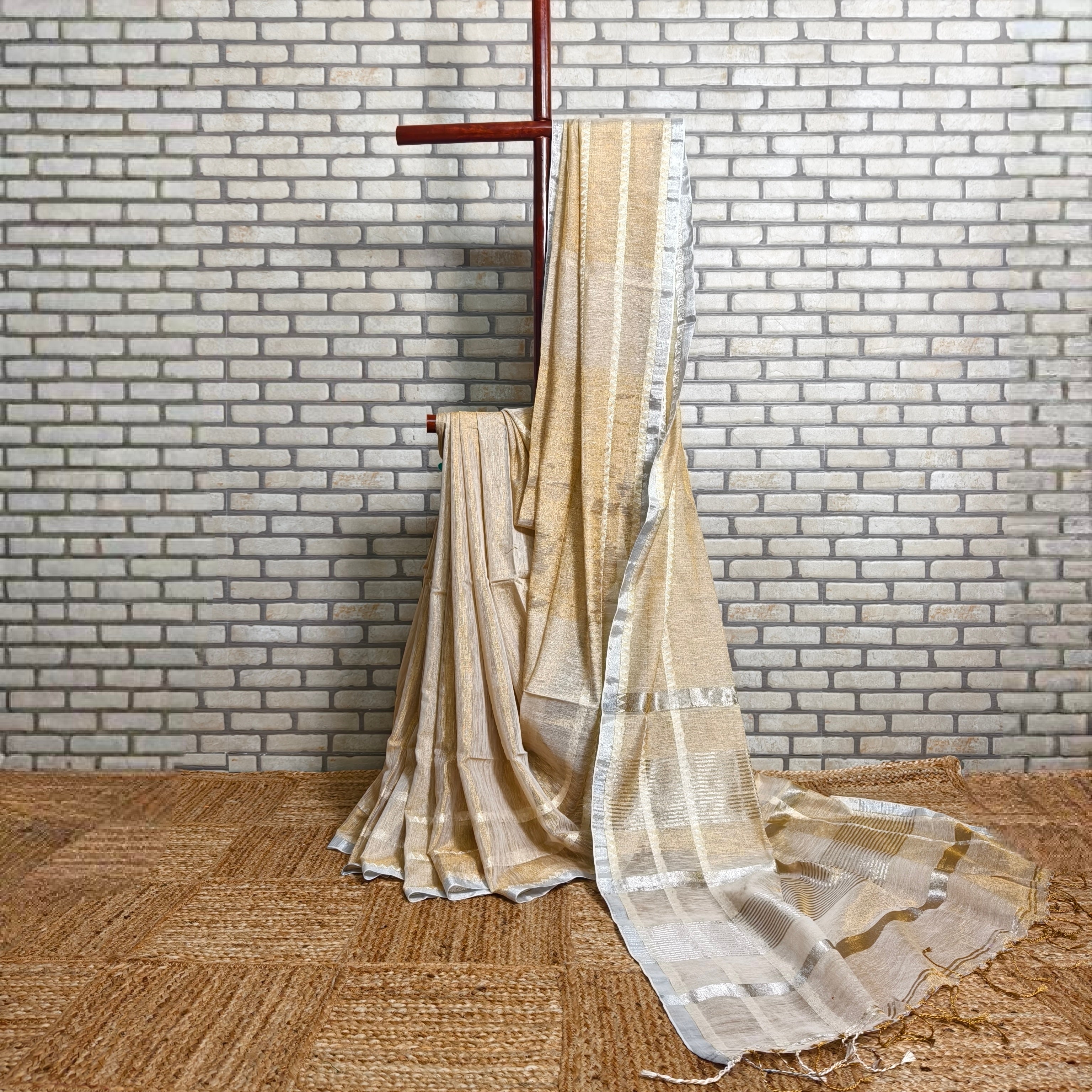 Biege Golden Linen Saree