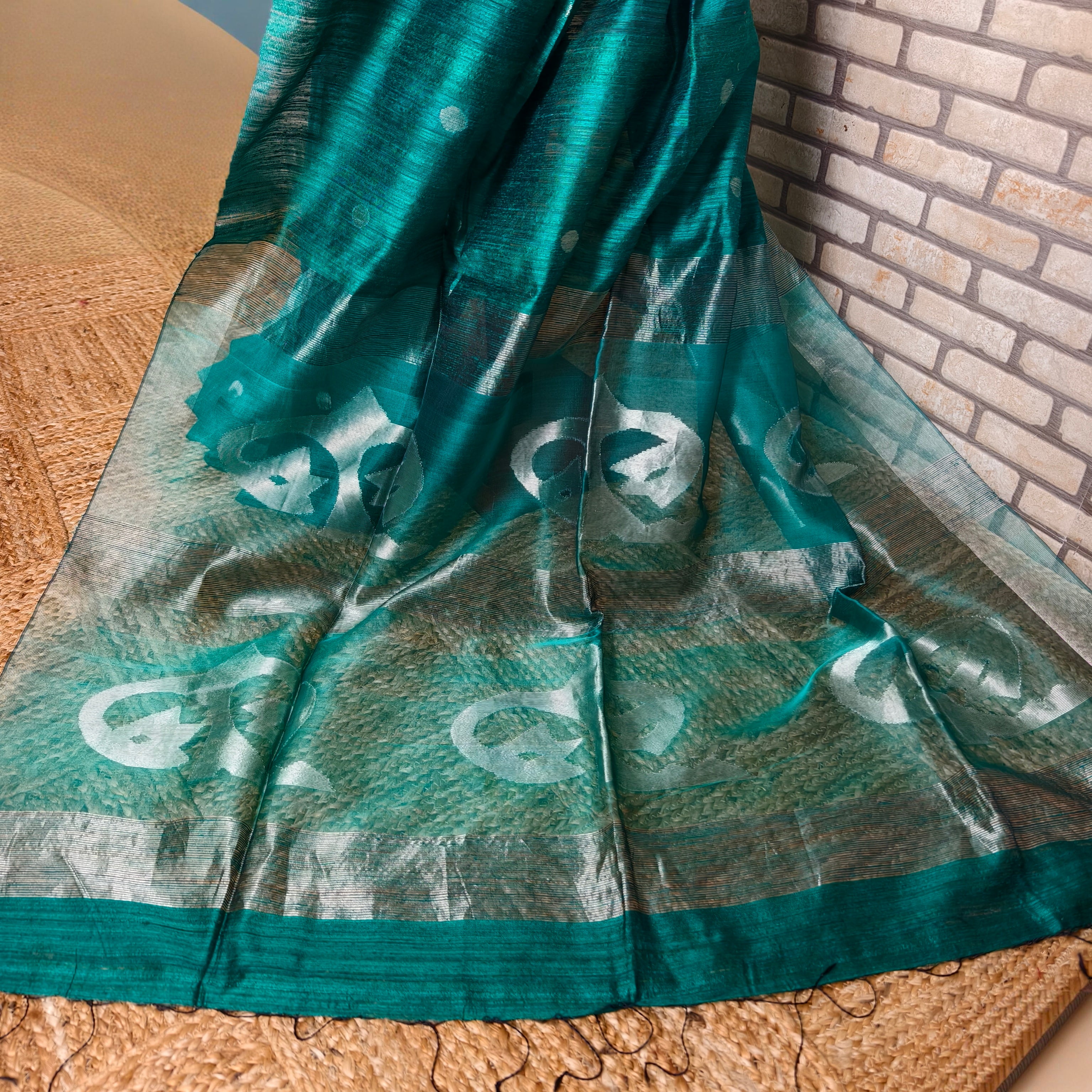 Peacock Green Matka Silk Saree