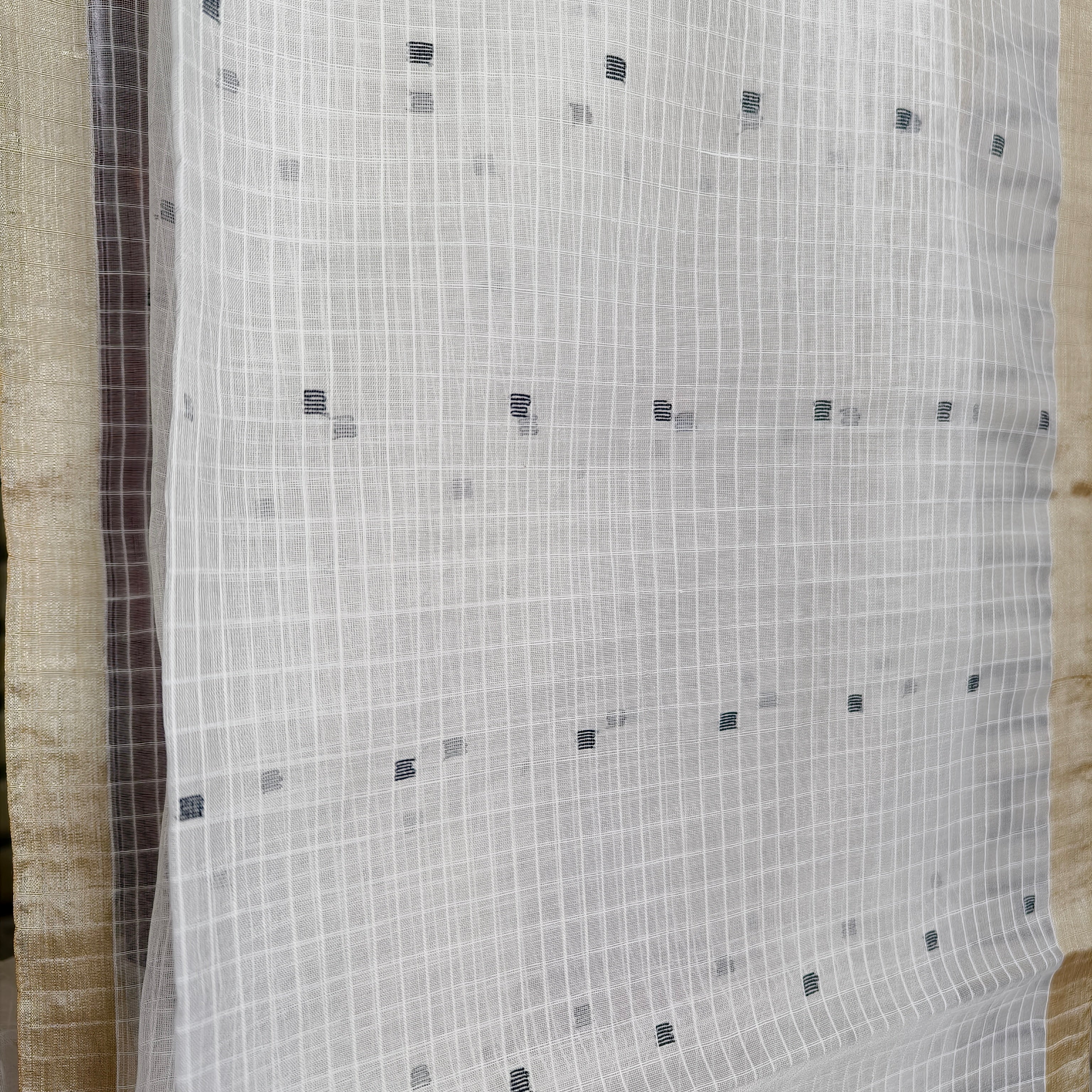 White Resham Silk Saree