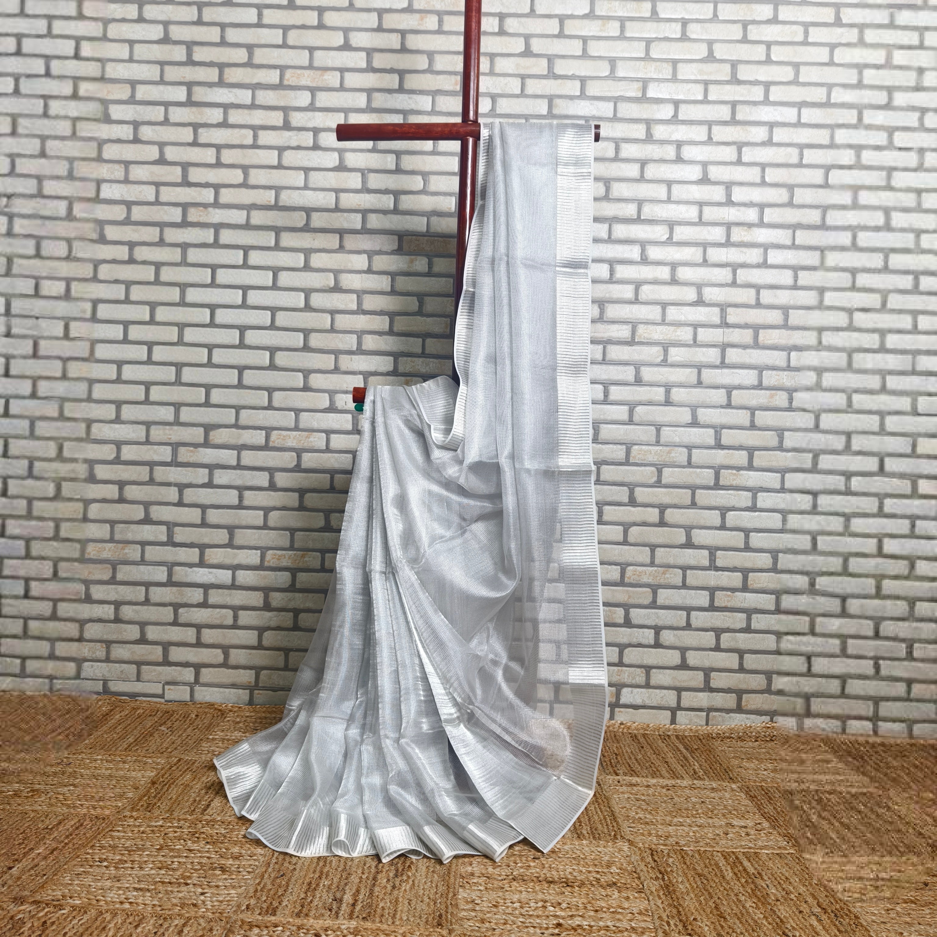 Silver Resham Silk Saree