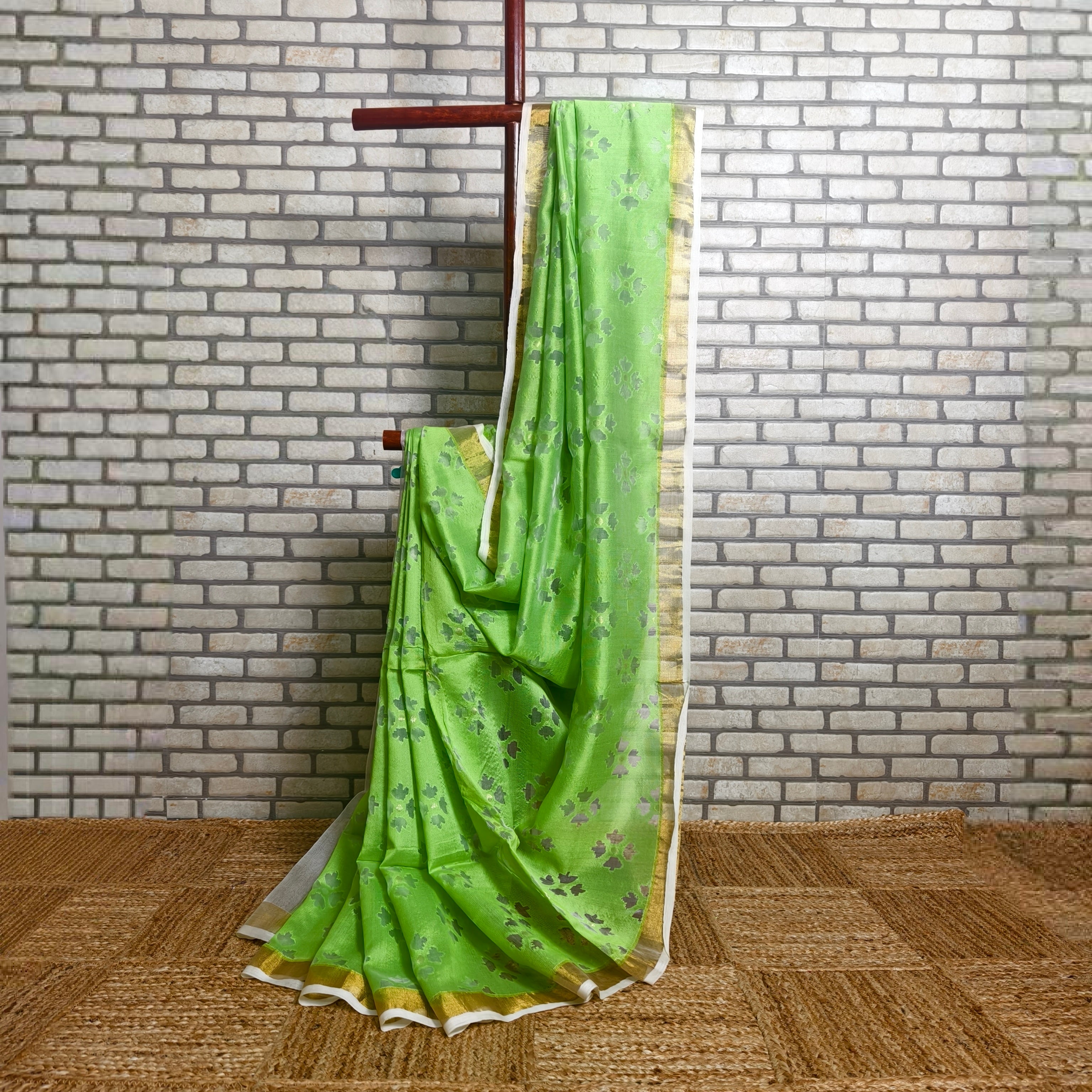 Vibrant Green Matka Silk Saree