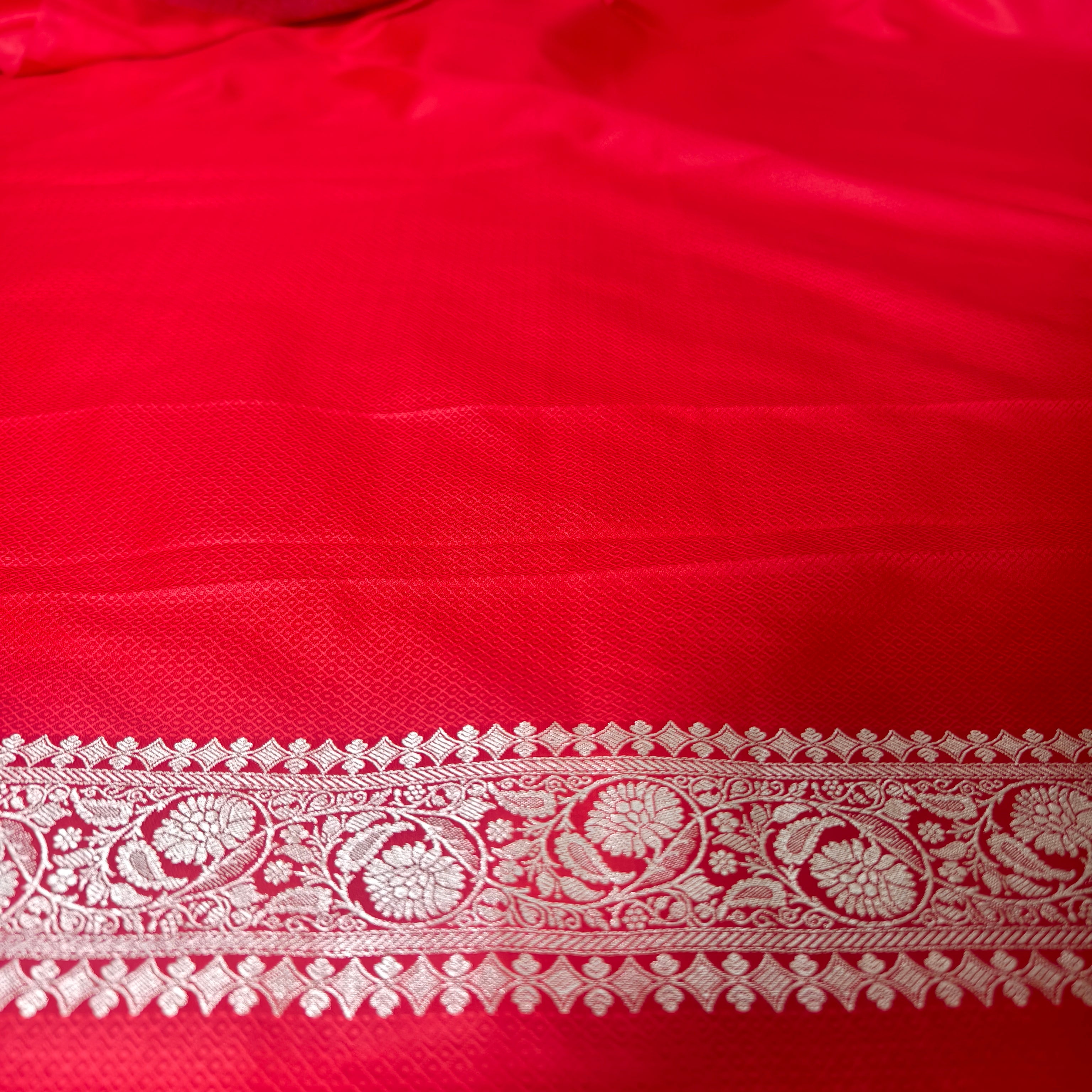 Bridal Red Mashru Silk Saree