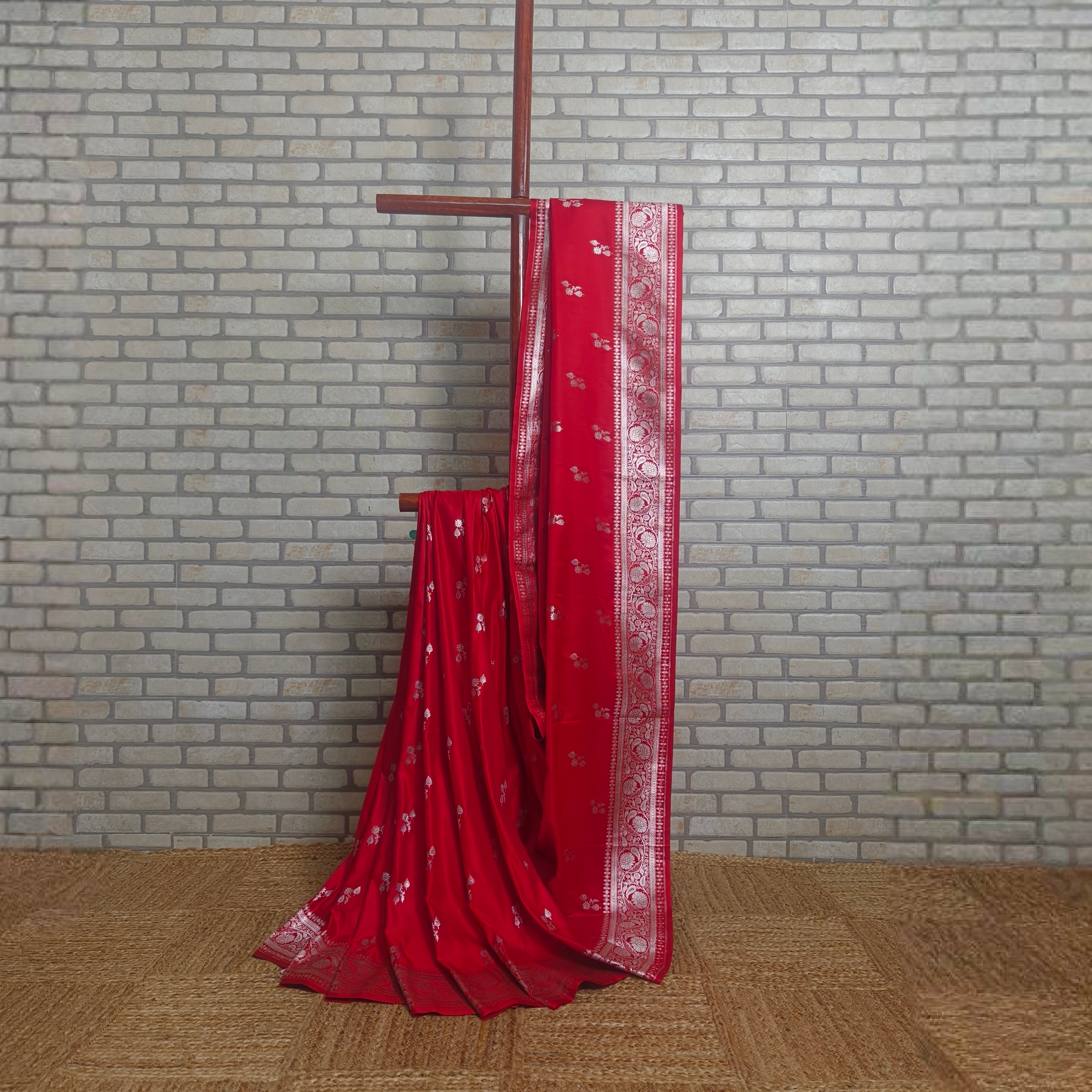 Bridal Red Mashru Silk Saree