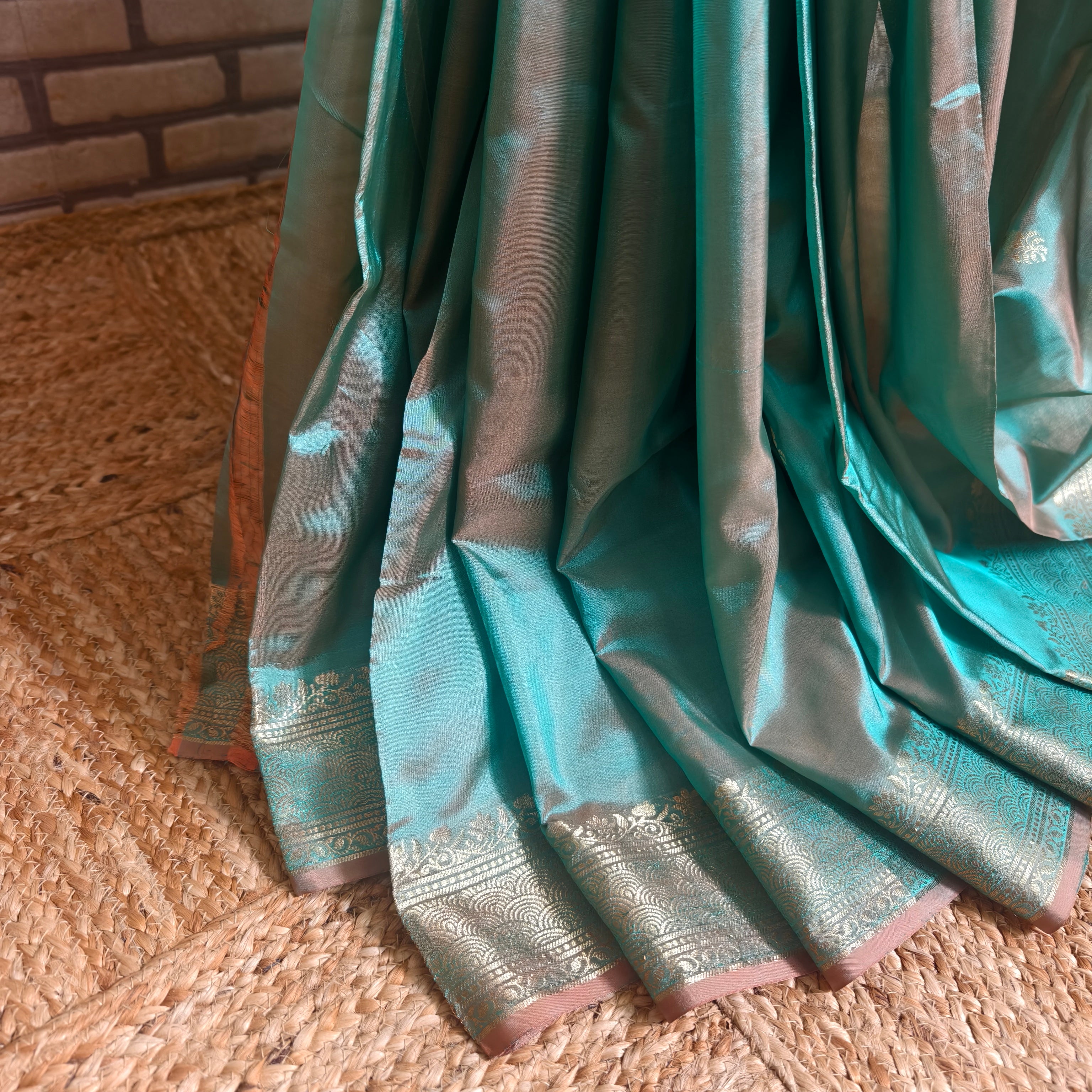 Two-tone Green Brick-Red Katan Silk Saree