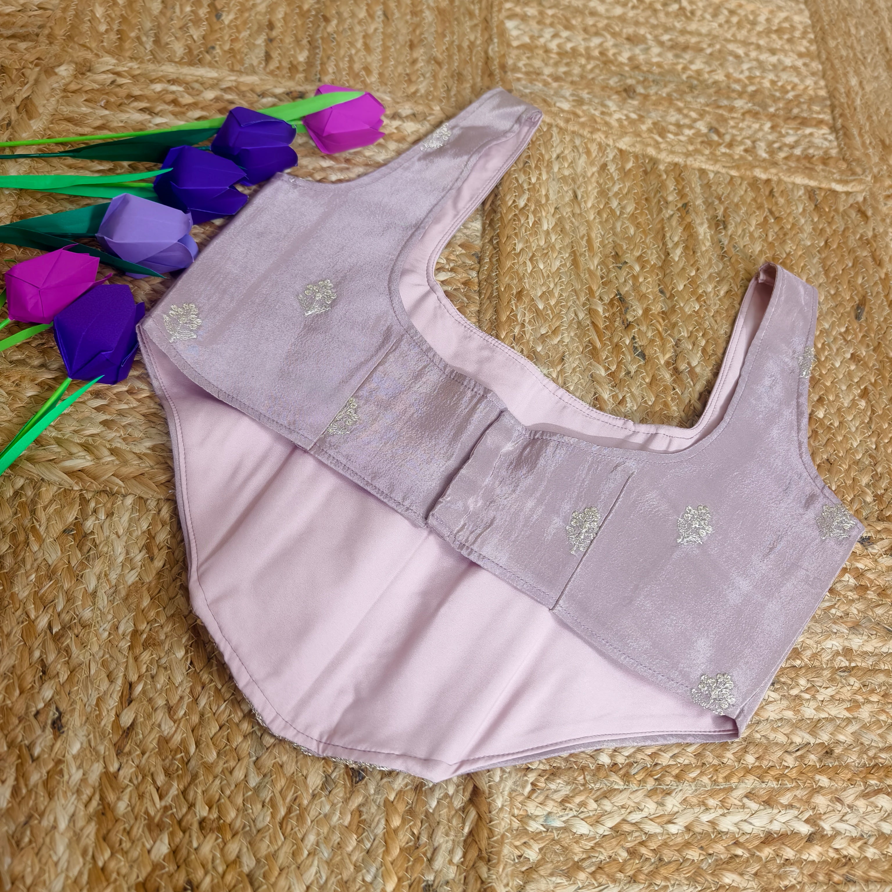 Onion pink embroidered blouse corset size 34