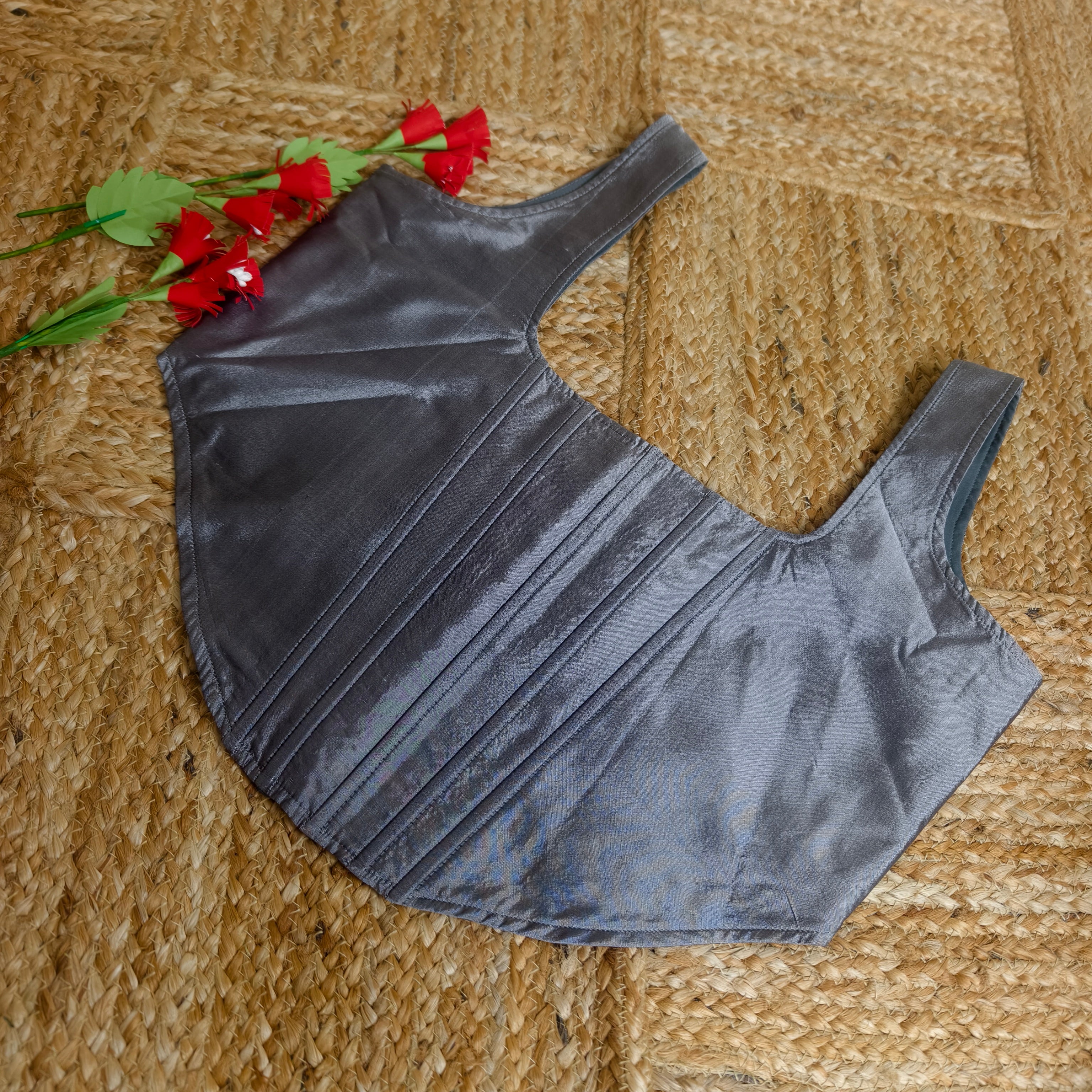Grey pure silk blouse corset size 40