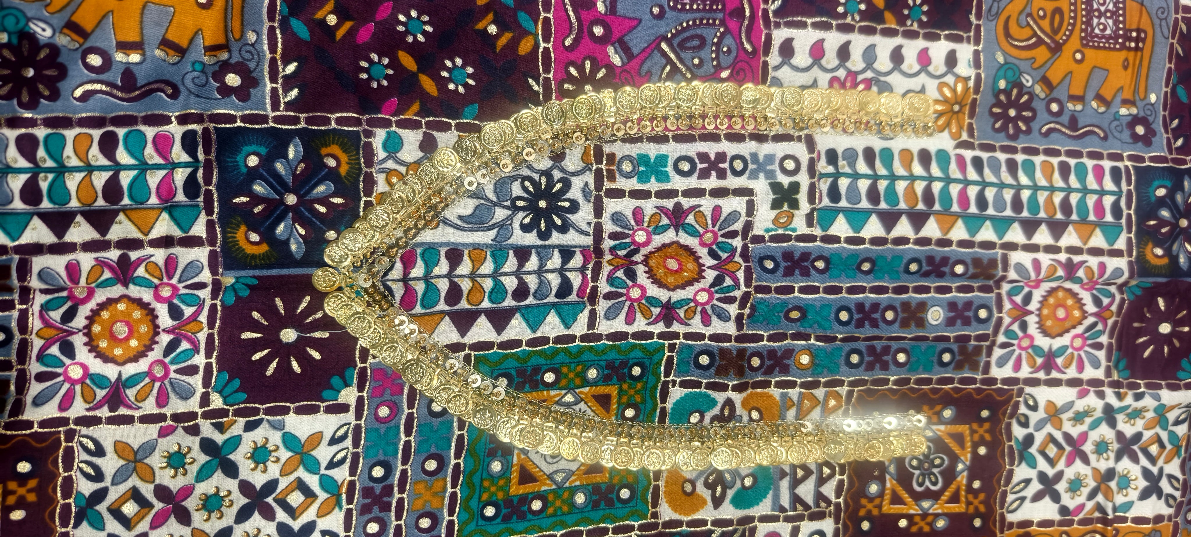 Printed Cotton Putali Neck Embroidery Blouse Piece
