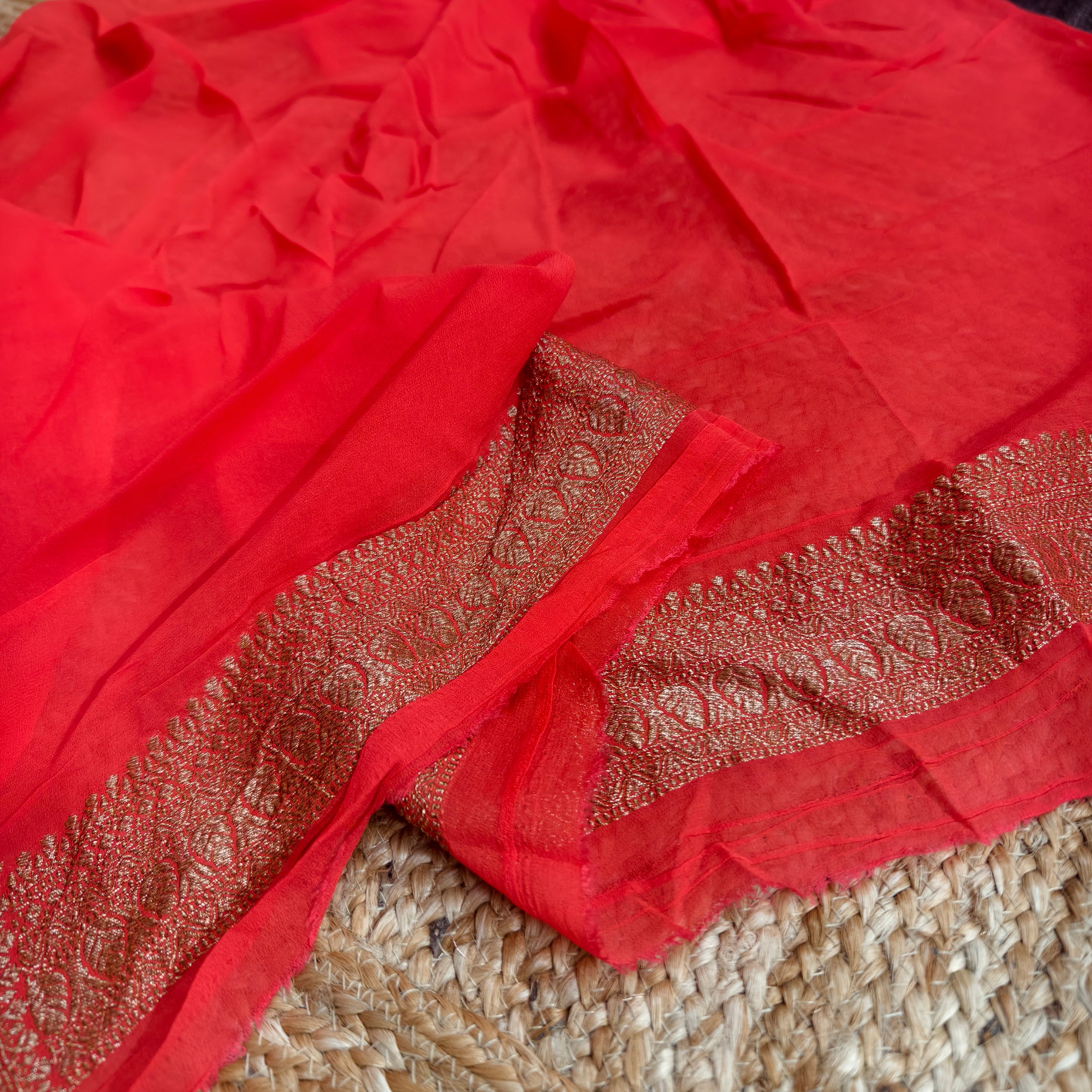 Shaded Faint and Dark Khaddi Georgette Saree
