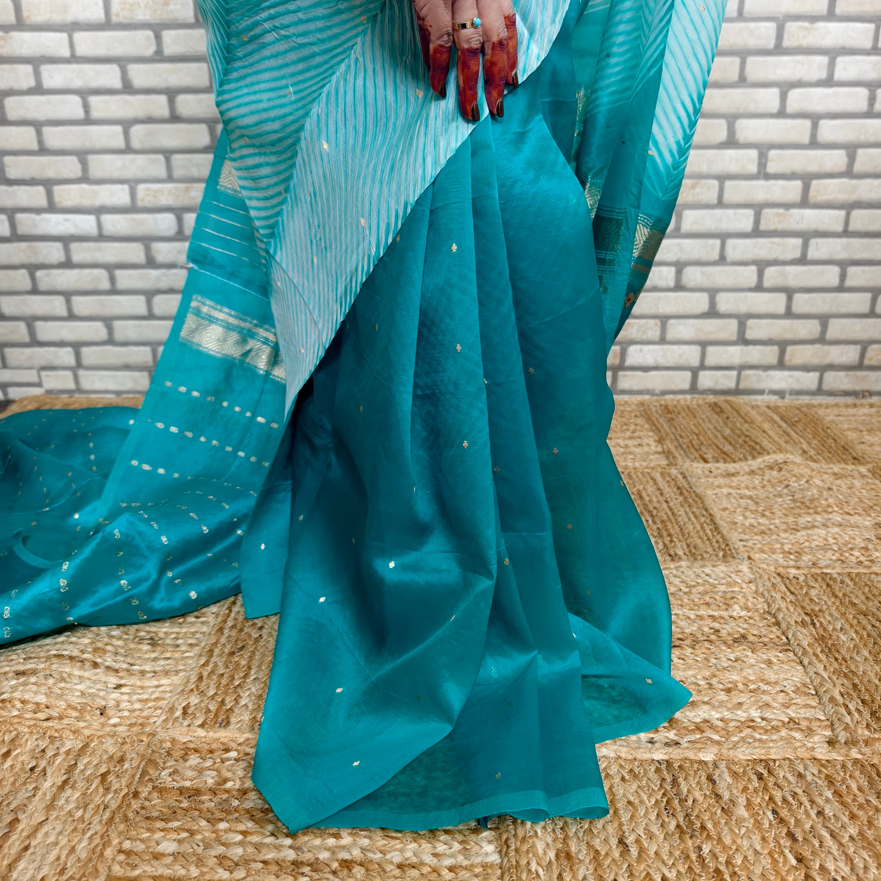 Teal Green Arasi Dyed Silk Organza Saree