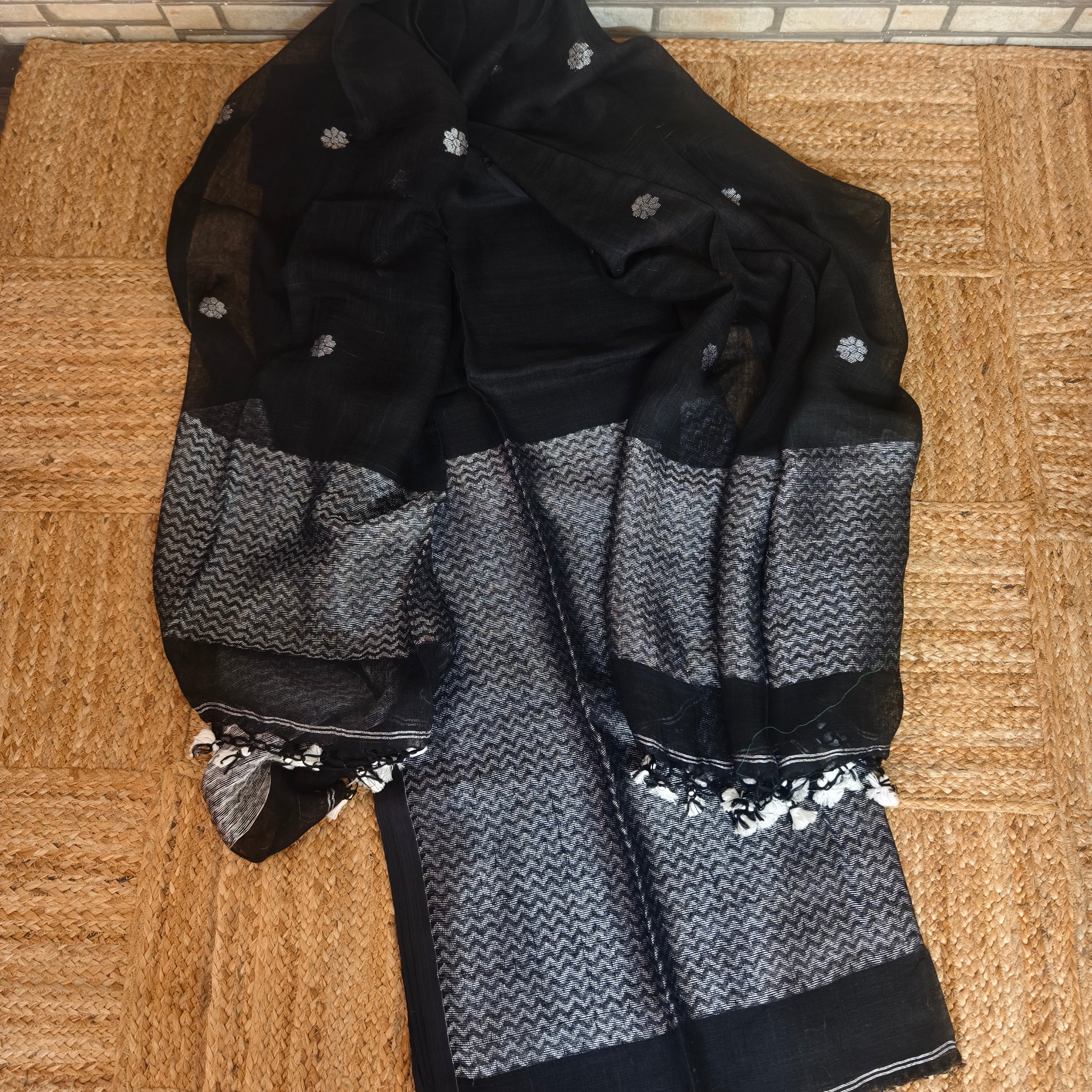 Black and Silver Linen Kurta Dupatta Set