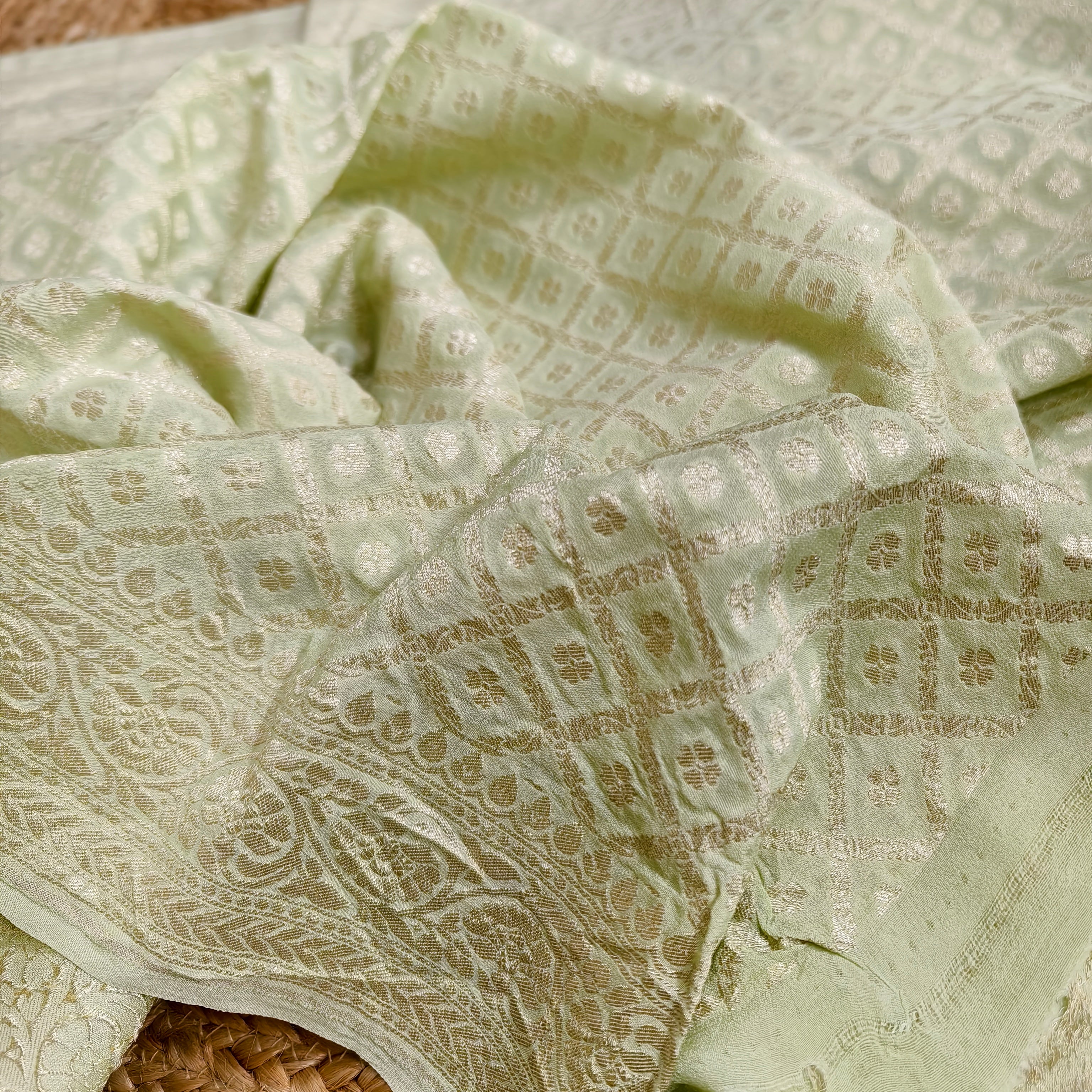 Pista Khaddi Georgette Saree